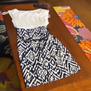 Dressbarn Navy and White Patterned Skirt Set